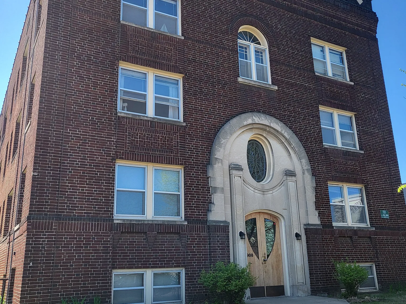 1 bed, 650 sqft, $1,095 — Photo 2