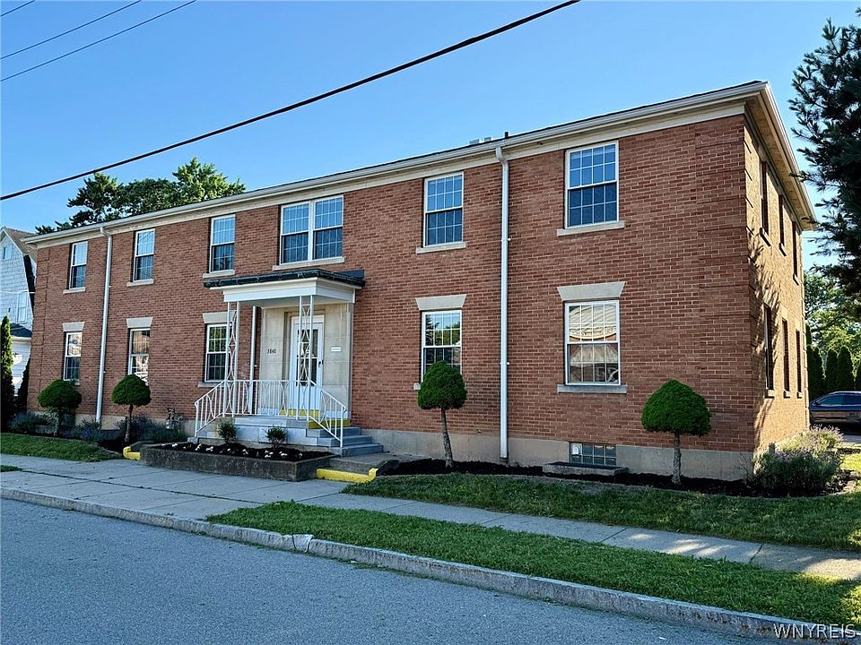 1st image of 3840 Macklem Ave