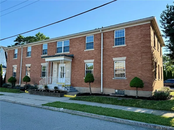 3840 Macklem Ave, Niagara Falls, NY 14305