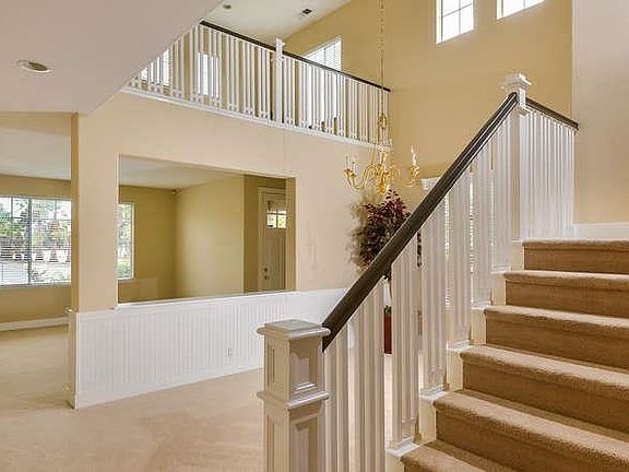 4th image of 832 Chynoweth Ct