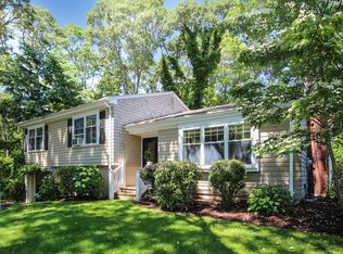 42 Garrison Rd, Falmouth, MA 02540
