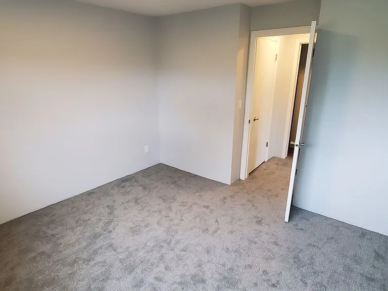 645 Manhattan Pl #307 — Photo 18