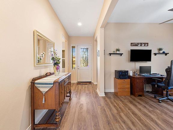 5th image of 43086 Borretti Way