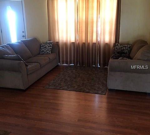 3rd image of 1714 Palm Ave