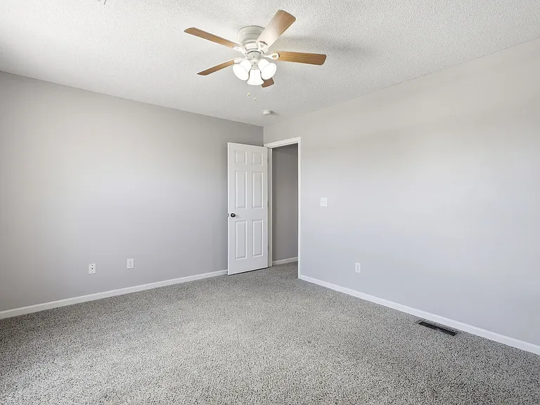 13012 S Washington Ct — Photo 17