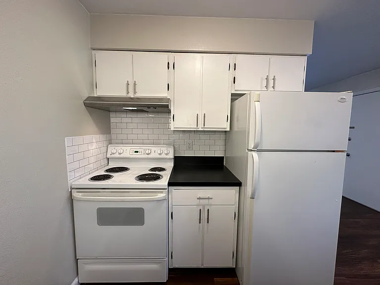 6995 W 200 N #11 — Photo 7