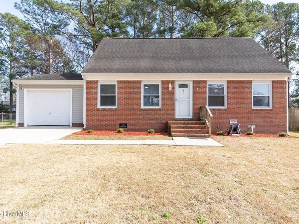 402 Linwood Drive, Jacksonville, NC 28546