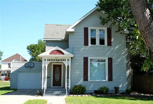 1st image of 604 E Depue Ave