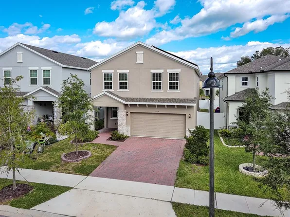 1129 Blue Garden Dr, Deland, FL 32720