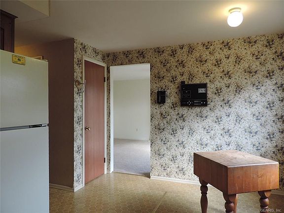 4th image of 5550 Wood Ln