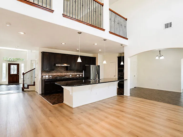 3303 Belmont River Ln — Photo 11