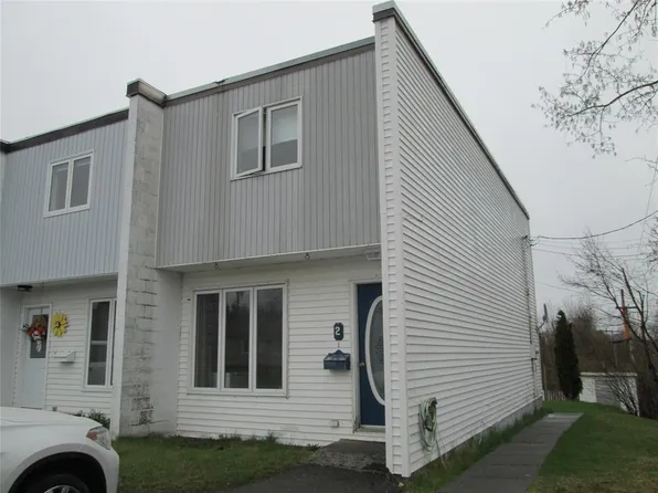 2 O'Neil Avenue, Grand Falls Windsor, NL A2A2G9