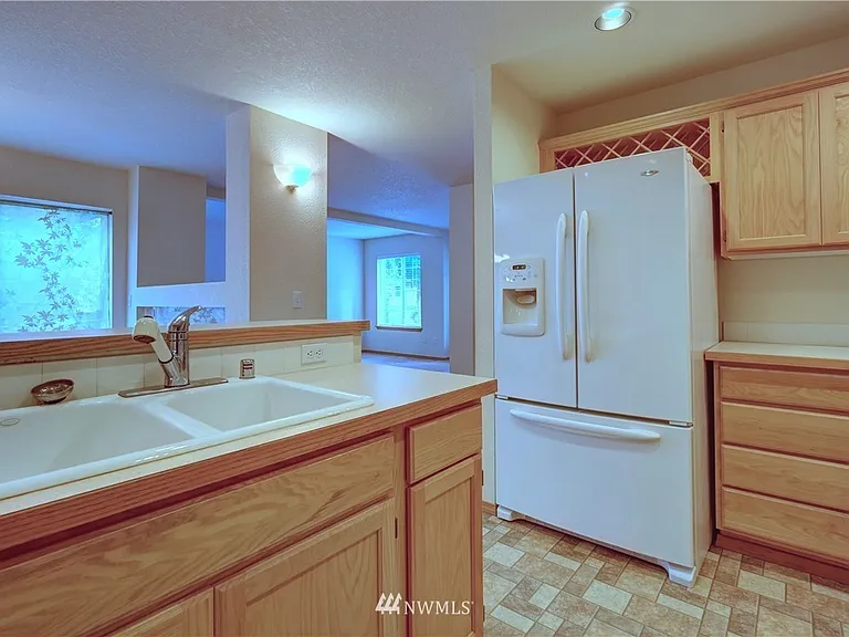 4055 Galena St SE — Photo 17