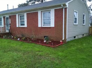 157 Melville Dr, Newport News, VA 23602