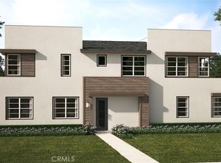 4825 Habitat Dr, Fontana, CA 92336