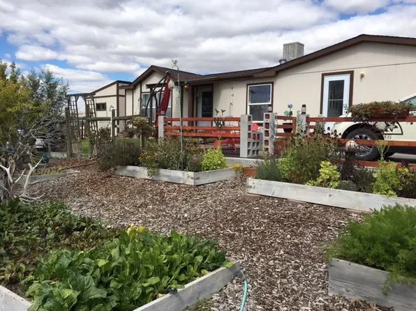 2110 Villa Dr, Elko, NV 89801