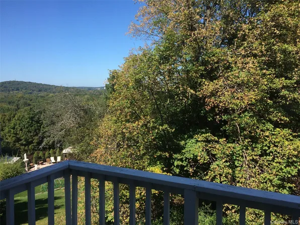 2 Lexington Hill #12, Harriman, NY 10926