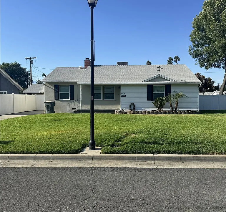 5011 Granada Ave