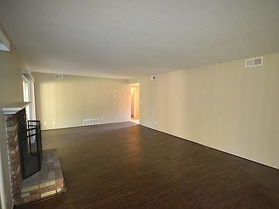 2nd image of 3897 Parkside Dr