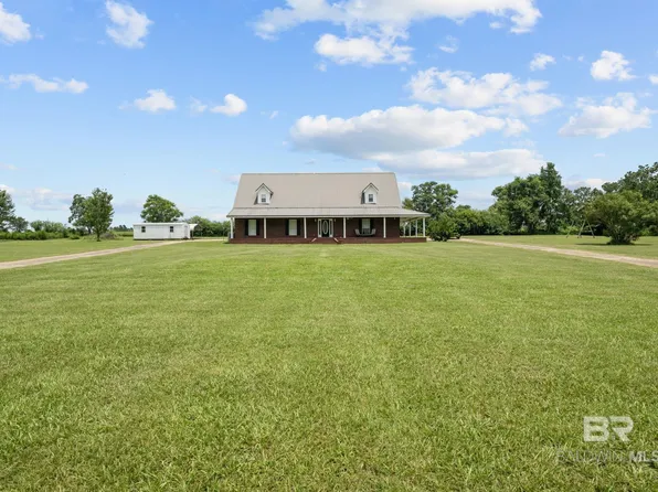 28528 Roserun Rd, Robertsdale, AL 36567