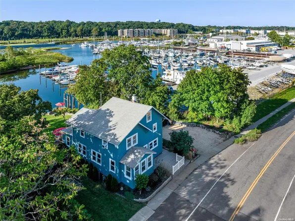 158 Shore Road, Glen Cove, NY 11542