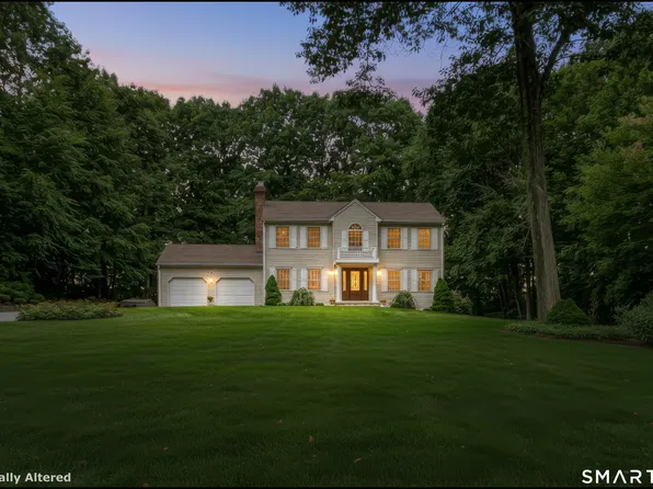 4 Ivy Terrace, Prospect, CT 06712