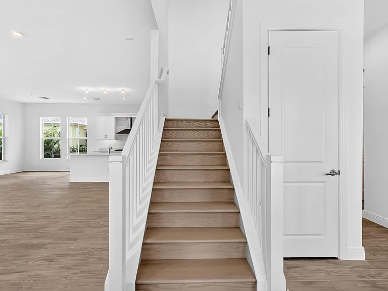 7932 SW Ann St — Photo 15