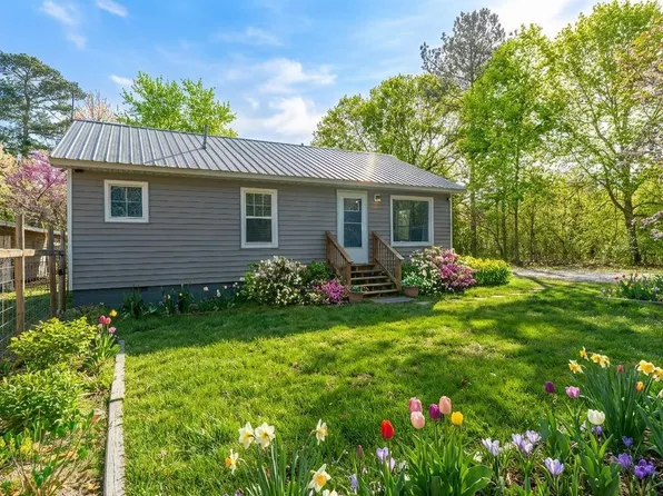 216 Mary Dr, Neeses, SC 29107