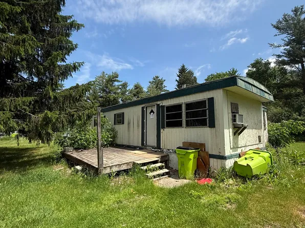 1404 N Rumbaugh Ln, Midland, MI