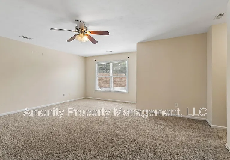 1012 Austenwood Ct — Photo 29