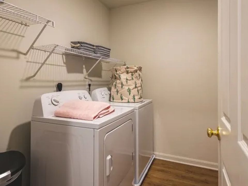 1st image of 1909 Sunchase Dr APT K4