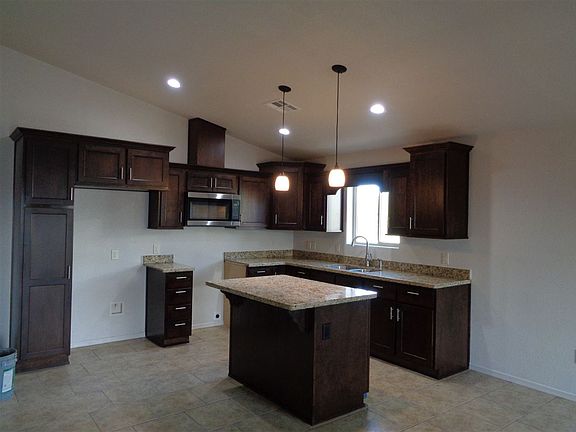 4th image of 13354 E 44th Dr