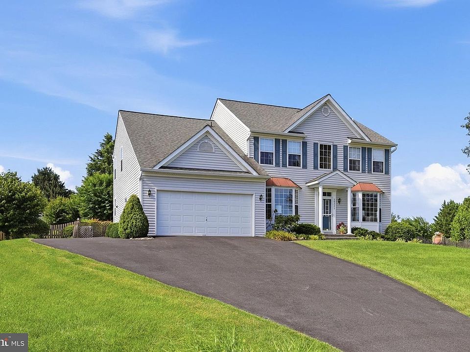1st image of 10231 Royal Saint Andrews Pl