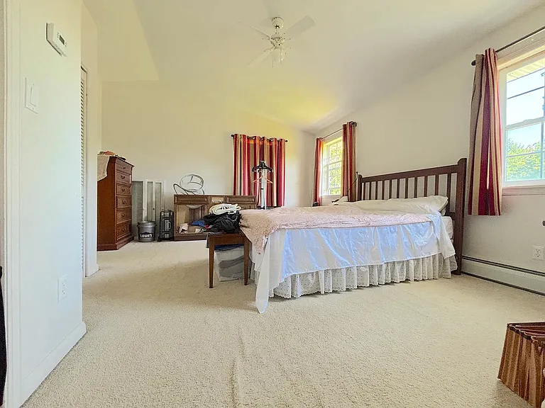 296 N Birchwood Dr — Photo 16