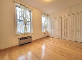 18 Clara St #1A, Brooklyn, NY 11218