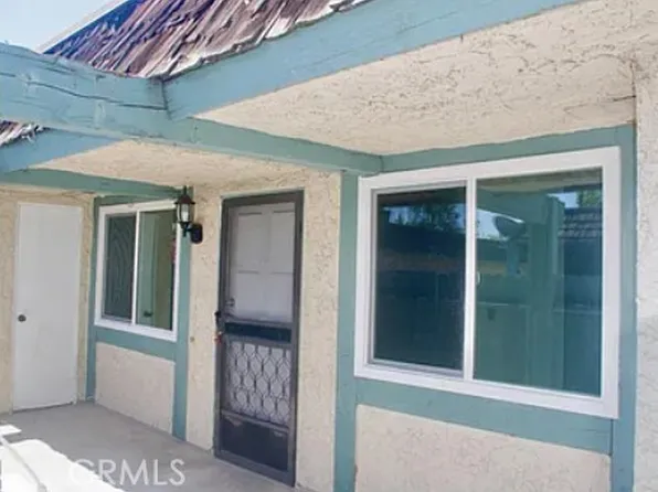 2530 Gonzaga Ln, Riverside, CA 92507