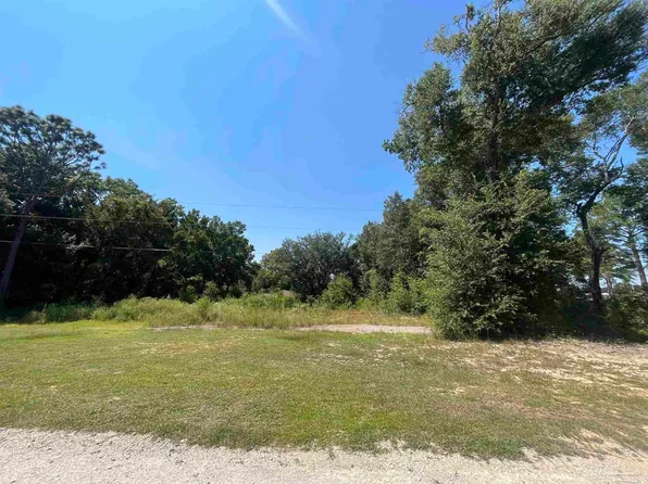 2500 Longleaf Dr, Pensacola, FL 32526