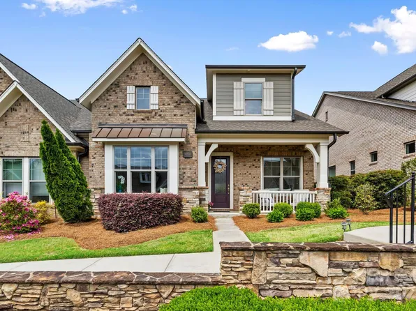 9319 Highclere Ct, Matthews, NC 28105