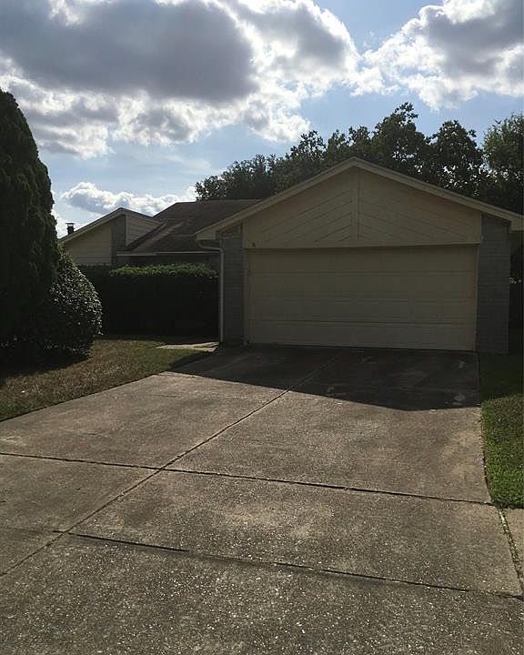 1st image of 4215 Falcon Meadow Dr