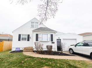 63 Sprucewood Dr, Buffalo, NY 14227