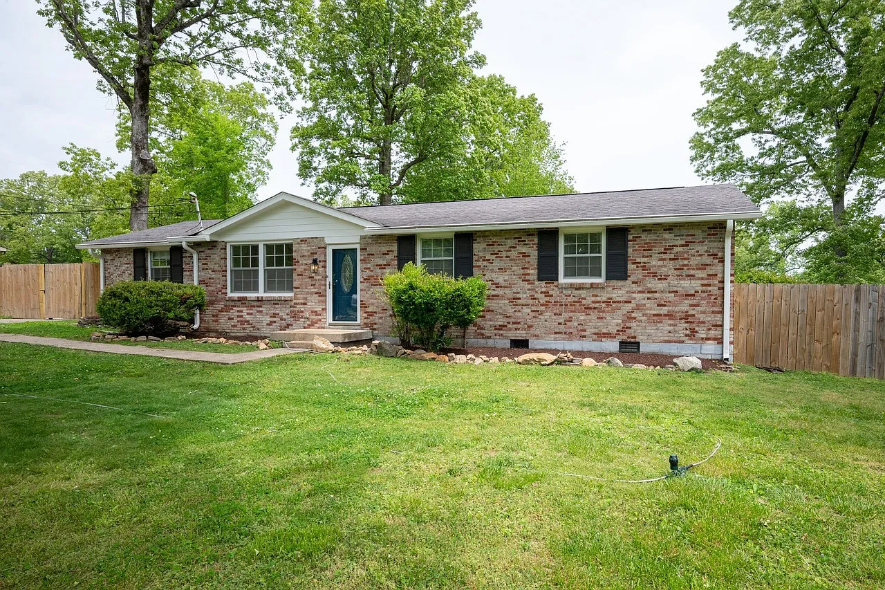1133 Copperstill Cir — Photo 2