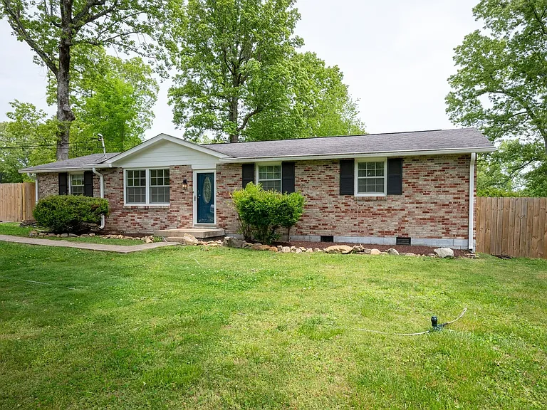 1133 Copperstill Cir — Photo 2