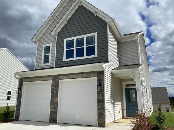 28 Furley St, Sanford, NC 27330