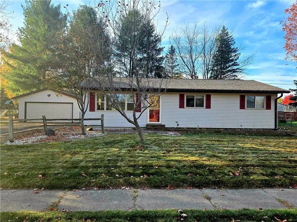 240 E Jackson Avenue, Fall Creek, WI 54742