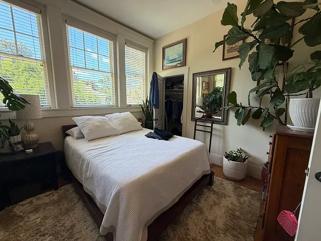 817 N Elm St #C — Photo 16