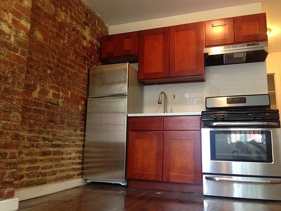 4th image of 401 Chauncey St APT 1a