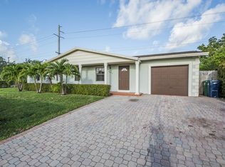 15610 SW 106th Ave, Miami, FL 33157