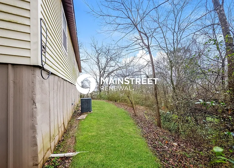 708 Drake Ave — Photo 16