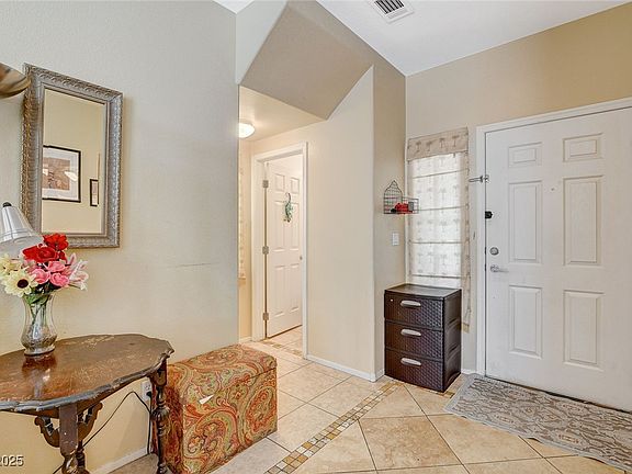 4th image of 1007 Shades End Ave