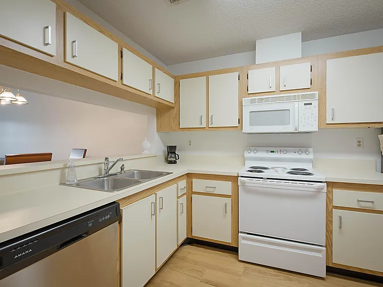 903 Harbour Pointe Way — Photo 3